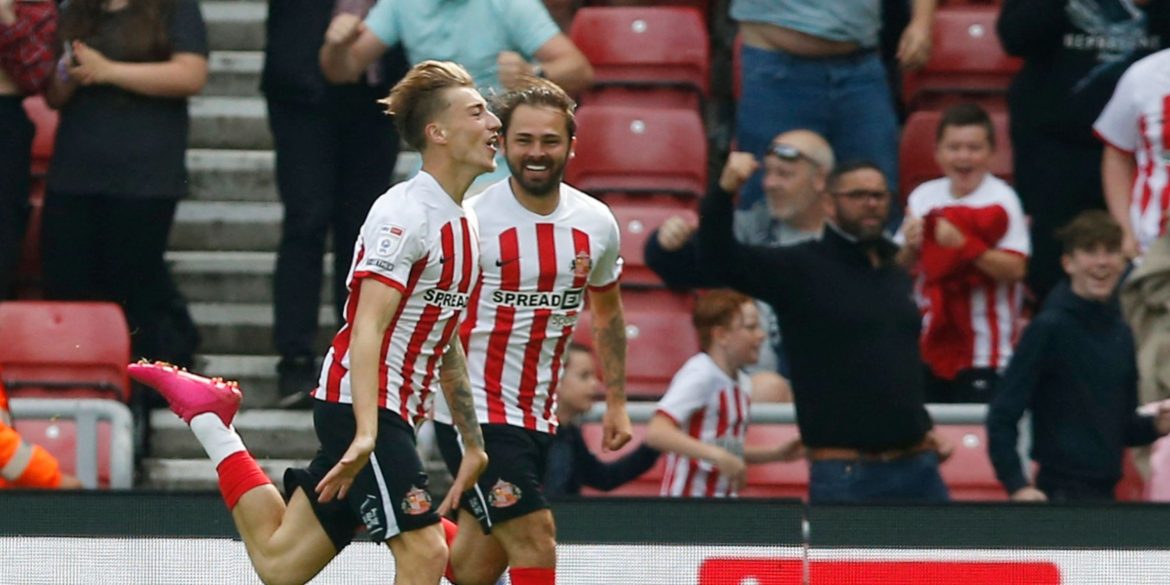 5/10 man may never play for Sunderland again after Millwall display