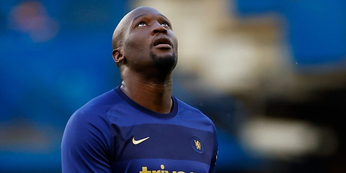Chelsea hold talks over "complete forward" who could be Lukaku 2.0