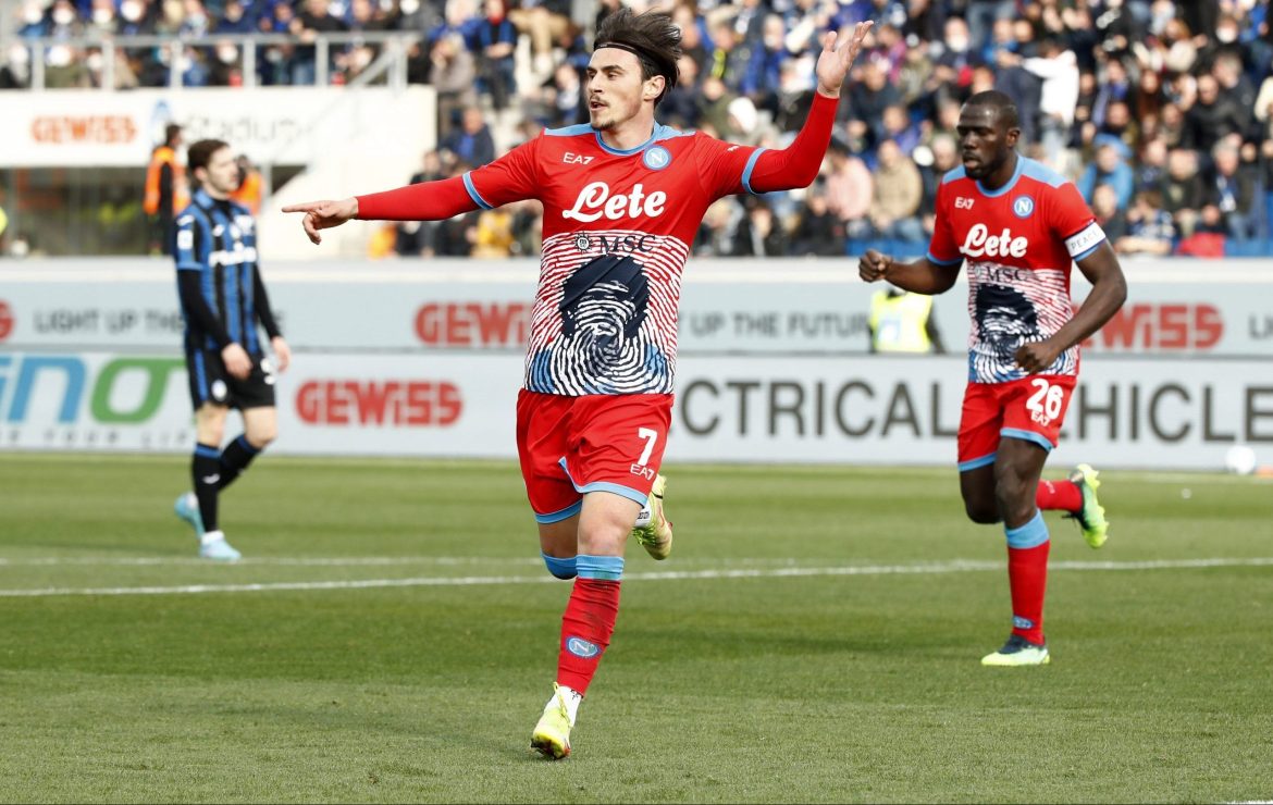 Everton eye Eljif Elmas as Allan heir