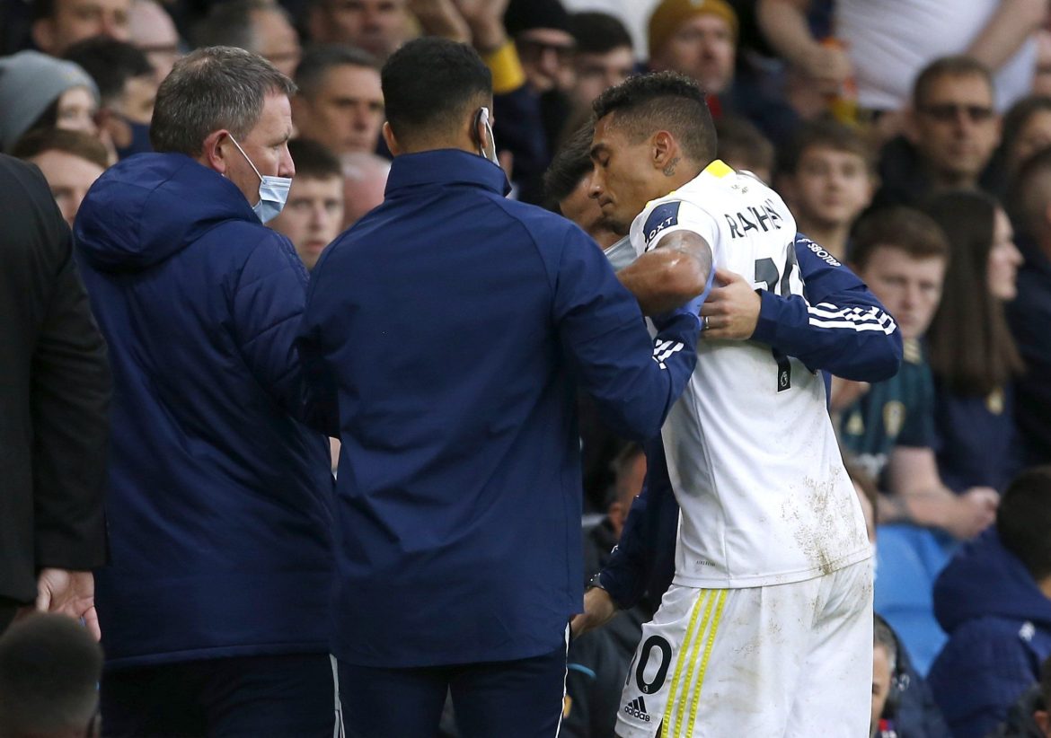 Adam Pope drops Leeds United news on Raphinha